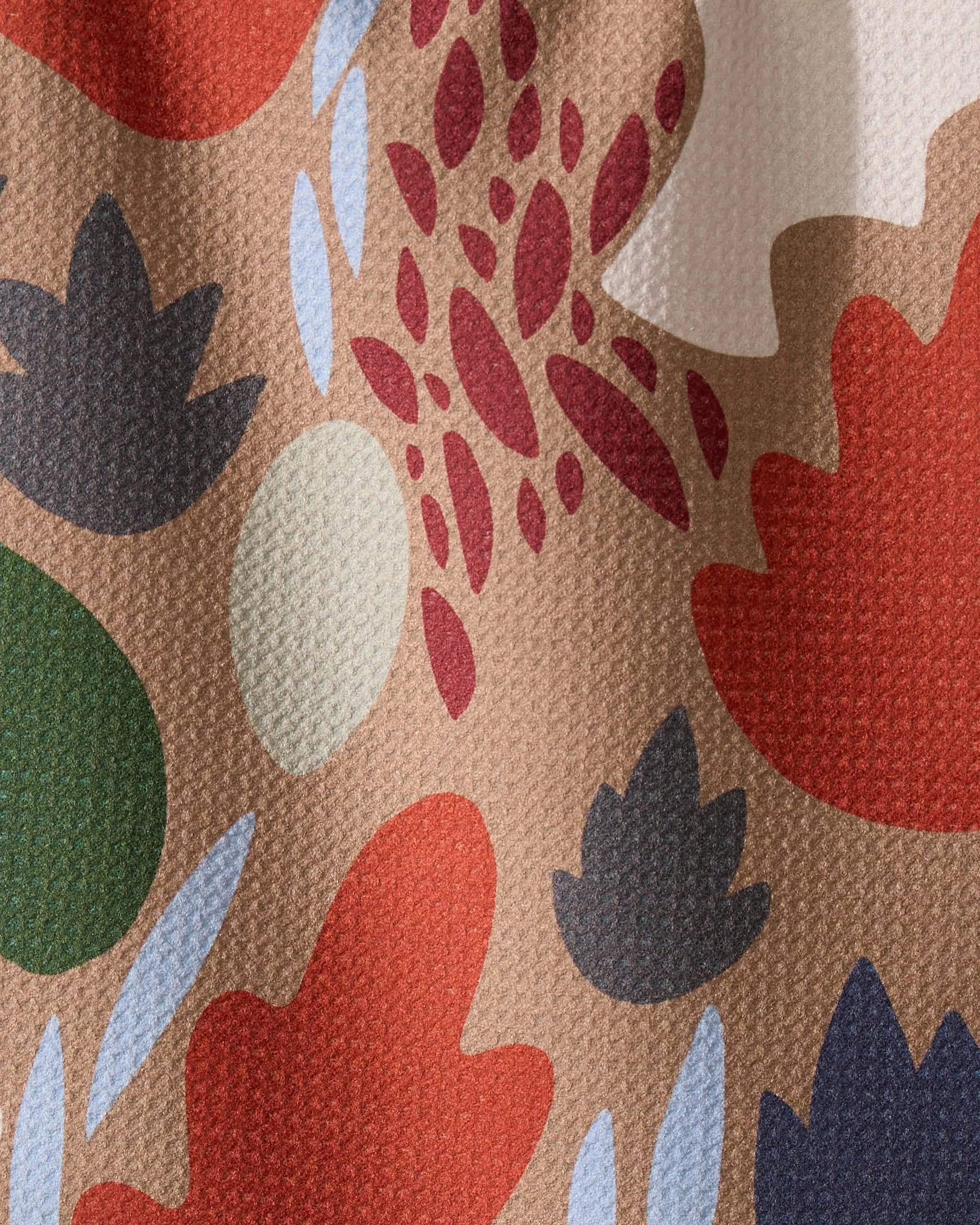 Cut Paper Leaves Mocha